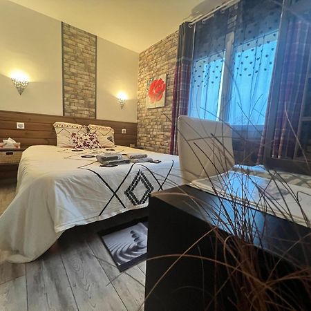 Chambres D'Hotes Le Saint Victor - Provence, Vaucluse Перн-ле-Фонтен Экстерьер фото