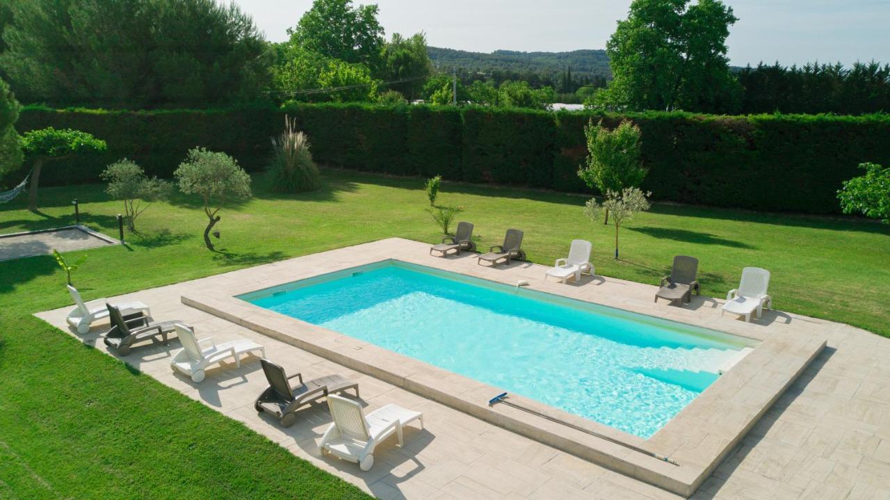Chambres D'Hotes Le Saint Victor - Provence, Vaucluse Перн-ле-Фонтен Экстерьер фото