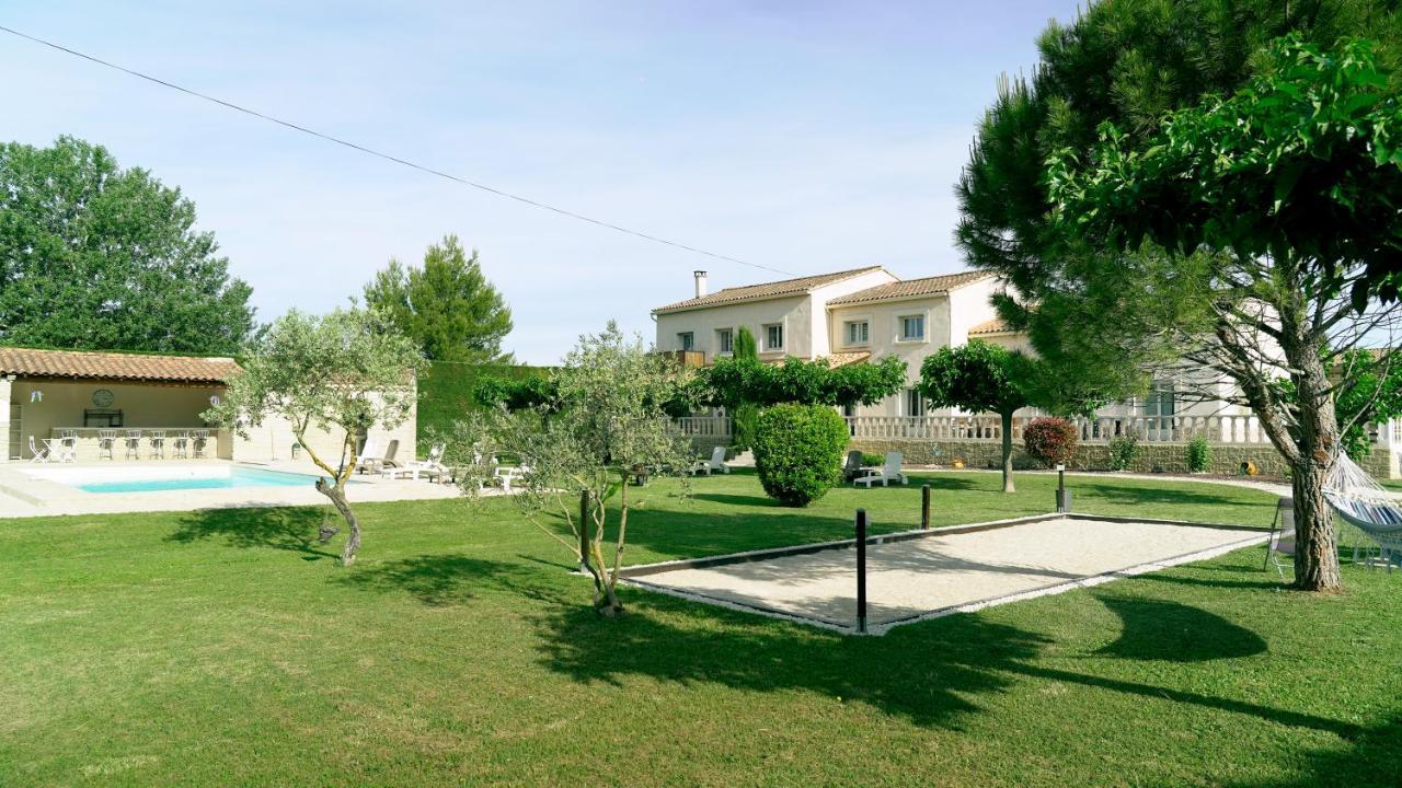 Chambres D'Hotes Le Saint Victor - Provence, Vaucluse Перн-ле-Фонтен Экстерьер фото