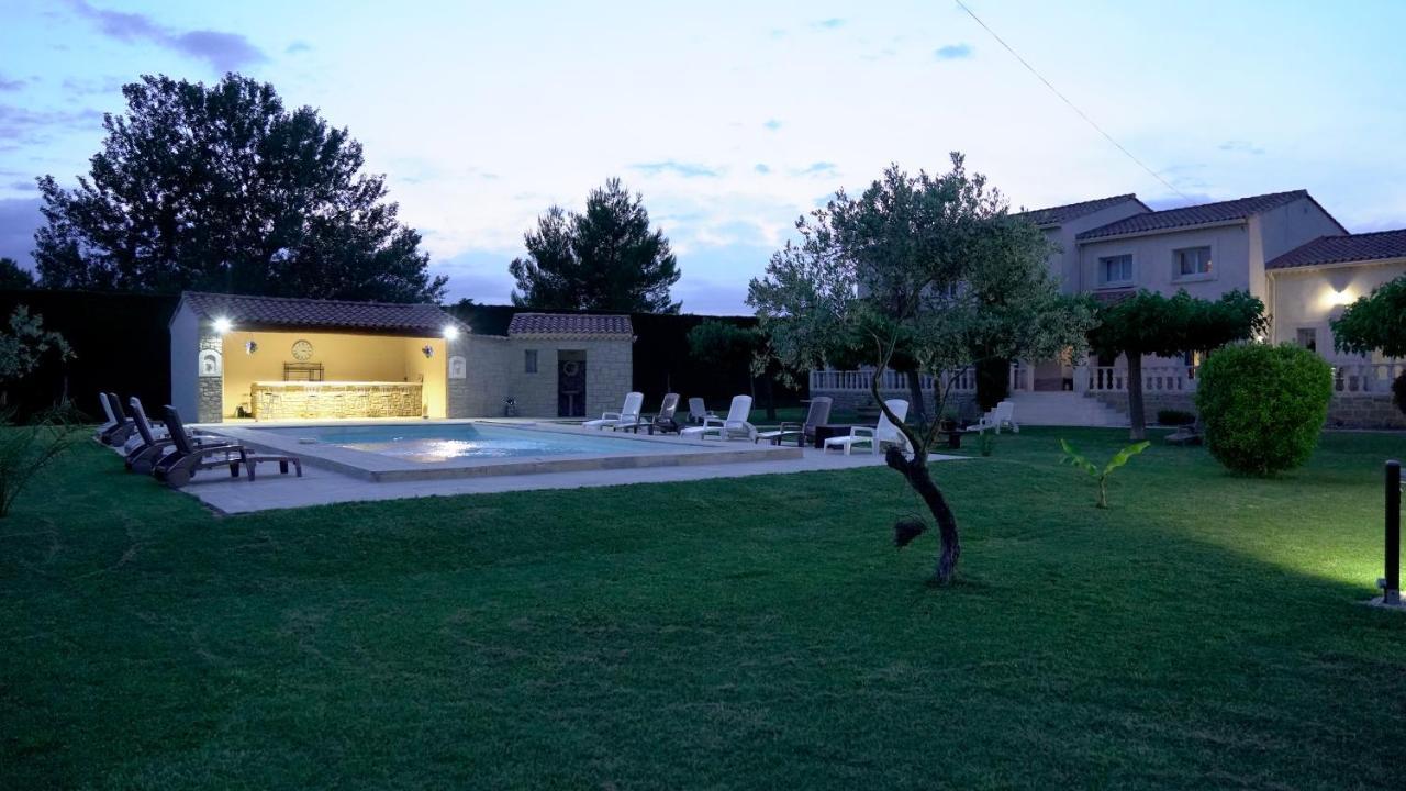 Chambres D'Hotes Le Saint Victor - Provence, Vaucluse Перн-ле-Фонтен Экстерьер фото