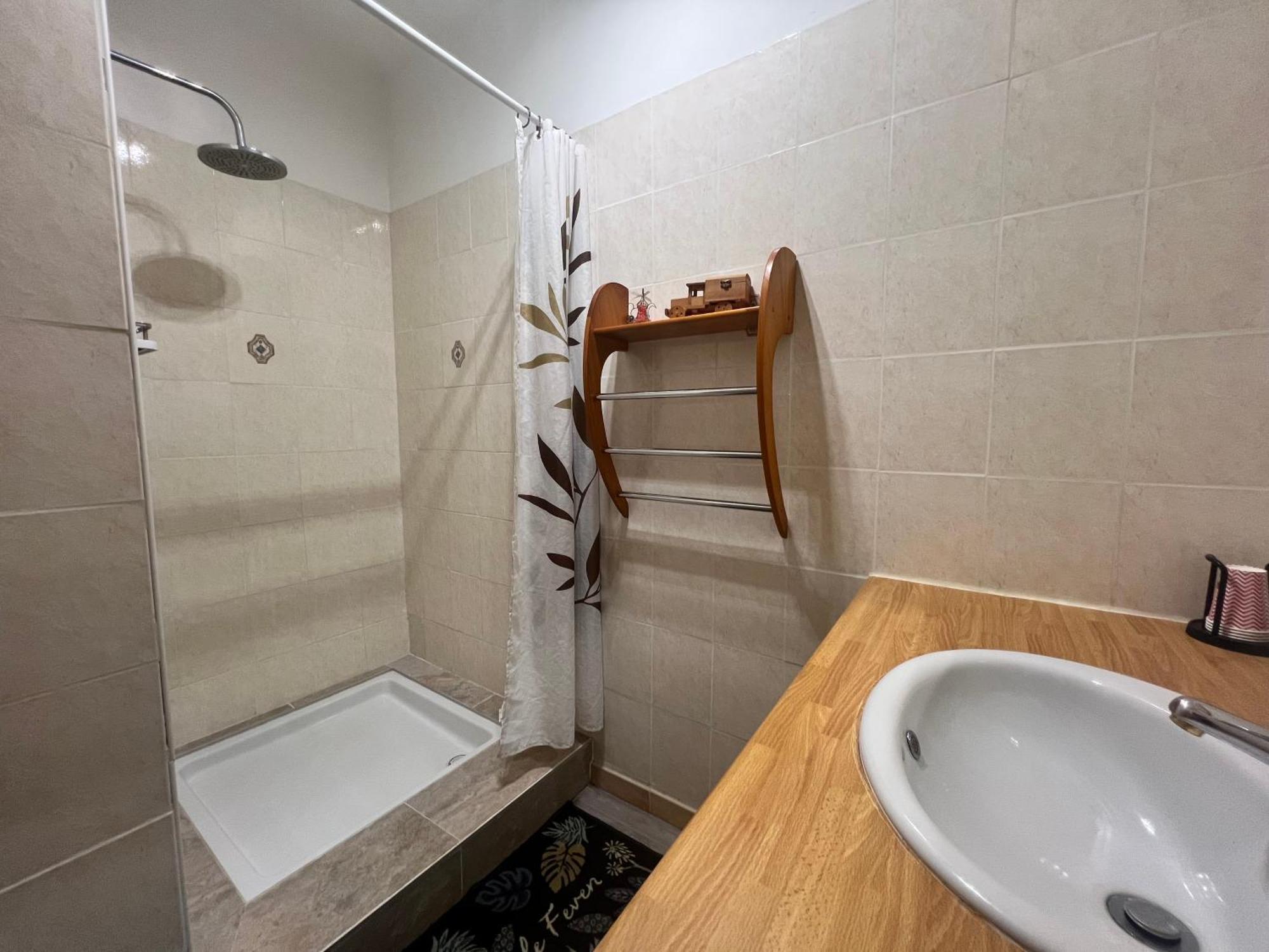 Chambres D'Hotes Le Saint Victor - Provence, Vaucluse Перн-ле-Фонтен Экстерьер фото